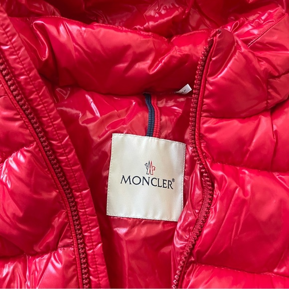 Moncler Red Puffer Kids - Picture 5 of 15